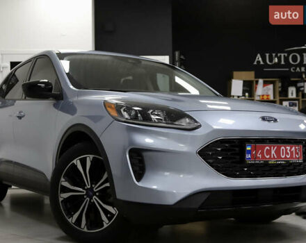Серый Форд Эскейп, объемом двигателя 1.5 л и пробегом 126 тыс. км за 17800 $, фото 1 на Automoto.ua