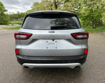 Сірий Форд Ескейп, об'ємом двигуна 2 л та пробігом 16 тис. км за 11000 $, фото 5 на Automoto.ua