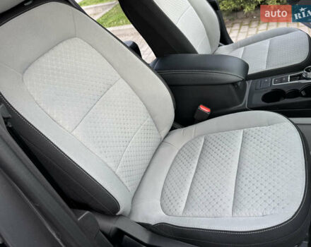 Серый Форд Эскейп, объемом двигателя 2.5 л и пробегом 19 тыс. км за 24900 $, фото 54 на Automoto.ua