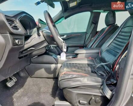 Сірий Форд Ескейп, об'ємом двигуна 0 л та пробігом 36 тис. км за 15750 $, фото 2 на Automoto.ua