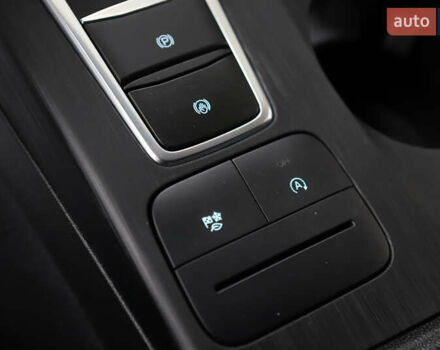 Серый Форд Эскейп, объемом двигателя 1.5 л и пробегом 126 тыс. км за 17800 $, фото 92 на Automoto.ua