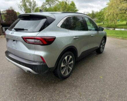 Сірий Форд Ескейп, об'ємом двигуна 2 л та пробігом 16 тис. км за 11000 $, фото 6 на Automoto.ua