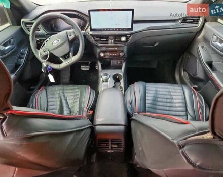 Сірий Форд Ескейп, об'ємом двигуна 0 л та пробігом 36 тис. км за 15750 $, фото 3 на Automoto.ua