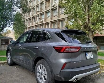 Сірий Форд Ескейп, об'ємом двигуна 1.5 л та пробігом 31 тис. км за 27000 $, фото 3 на Automoto.ua