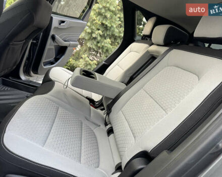 Серый Форд Эскейп, объемом двигателя 2.5 л и пробегом 19 тыс. км за 24900 $, фото 49 на Automoto.ua