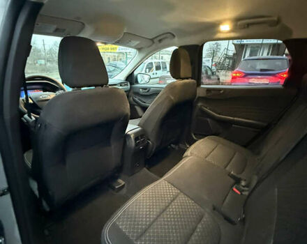 Серый Форд Эскейп, объемом двигателя 1.5 л и пробегом 53 тыс. км за 21000 $, фото 6 на Automoto.ua