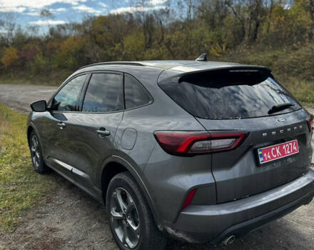 Серый Форд Эскейп, объемом двигателя 2.5 л и пробегом 22 тыс. км за 26000 $, фото 3 на Automoto.ua