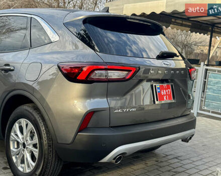 Серый Форд Эскейп, объемом двигателя 2.5 л и пробегом 19 тыс. км за 26700 $, фото 9 на Automoto.ua