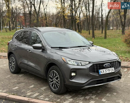 Сірий Форд Ескейп, об'ємом двигуна 2.5 л та пробігом 37 тис. км за 27500 $, фото 7 на Automoto.ua