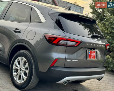 Серый Форд Эскейп, объемом двигателя 2.5 л и пробегом 19 тыс. км за 24900 $, фото 23 на Automoto.ua