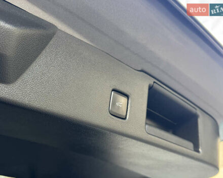 Серый Форд Эскейп, объемом двигателя 2.5 л и пробегом 19 тыс. км за 26700 $, фото 25 на Automoto.ua