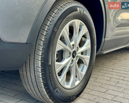 Серый Форд Эскейп, объемом двигателя 2.5 л и пробегом 19 тыс. км за 24900 $, фото 38 на Automoto.ua