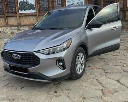 Сірий Форд Ескейп, об'ємом двигуна 0 л та пробігом 11 тис. км за 20000 $, фото 1 на Automoto.ua