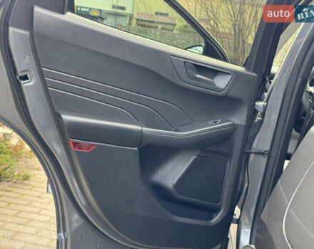 Серый Форд Эскейп, объемом двигателя 2.5 л и пробегом 19 тыс. км за 24900 $, фото 45 на Automoto.ua