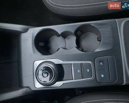 Серый Форд Эскейп, объемом двигателя 1.5 л и пробегом 18 тыс. км за 19999 $, фото 21 на Automoto.ua