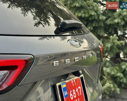 Серый Форд Эскейп, объемом двигателя 2.5 л и пробегом 19 тыс. км за 24900 $, фото 18 на Automoto.ua