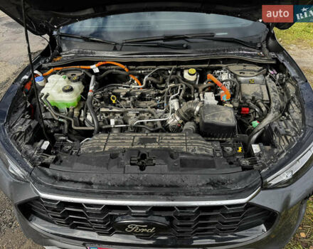 Серый Форд Эскейп, объемом двигателя 2.5 л и пробегом 22 тыс. км за 26000 $, фото 21 на Automoto.ua