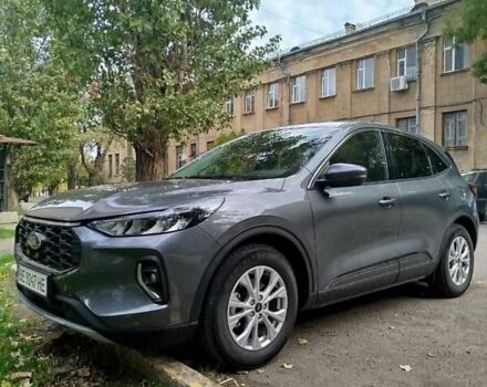Сірий Форд Ескейп, об'ємом двигуна 1.5 л та пробігом 31 тис. км за 27000 $, фото 2 на Automoto.ua