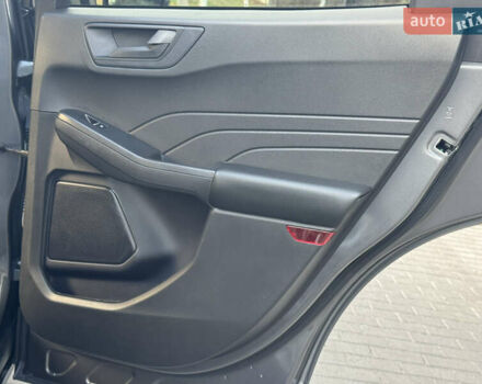 Серый Форд Эскейп, объемом двигателя 2.5 л и пробегом 19 тыс. км за 26700 $, фото 26 на Automoto.ua