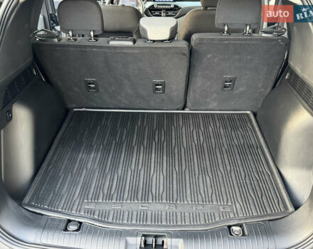 Серый Форд Эскейп, объемом двигателя 2.5 л и пробегом 19 тыс. км за 26700 $, фото 24 на Automoto.ua