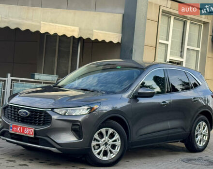 Серый Форд Эскейп, объемом двигателя 2.5 л и пробегом 19 тыс. км за 26700 $, фото 2 на Automoto.ua