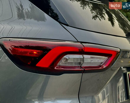 Серый Форд Эскейп, объемом двигателя 2.5 л и пробегом 19 тыс. км за 24900 $, фото 19 на Automoto.ua