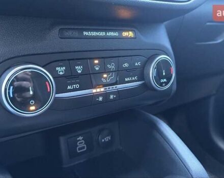 Серый Форд Эскейп, объемом двигателя 1.5 л и пробегом 8 тыс. км за 21300 $, фото 14 на Automoto.ua