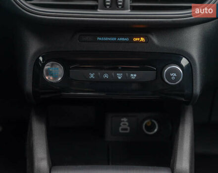 Серый Форд Эскейп, объемом двигателя 0 л и пробегом 1 тыс. км за 21450 $, фото 30 на Automoto.ua