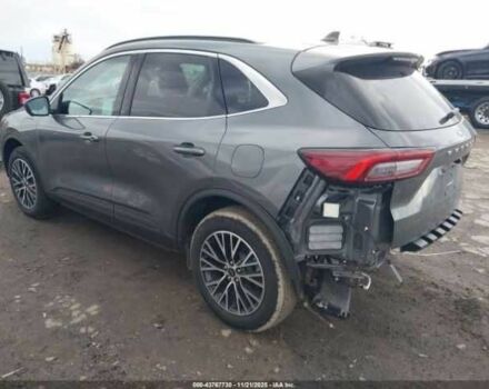 Сірий Форд Ескейп, об'ємом двигуна 2.5 л та пробігом 9 тис. км за 5600 $, фото 2 на Automoto.ua