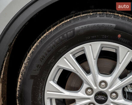 Серый Форд Эскейп, объемом двигателя 0 л и пробегом 1 тыс. км за 21450 $, фото 44 на Automoto.ua