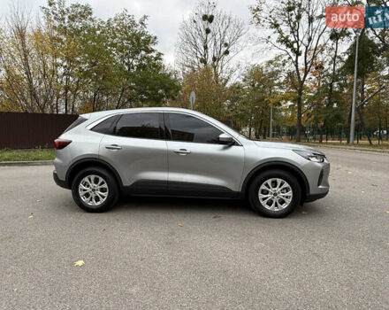 Серый Форд Эскейп, объемом двигателя 1.5 л и пробегом 45 тыс. км за 23900 $, фото 3 на Automoto.ua