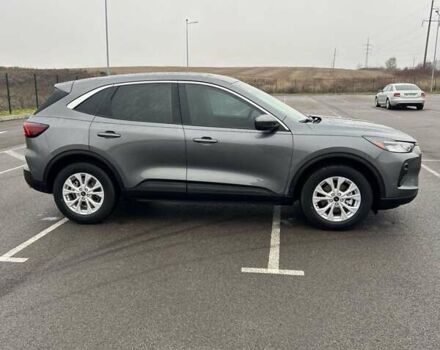 Серый Форд Эскейп, объемом двигателя 1.5 л и пробегом 47 тыс. км за 21500 $, фото 6 на Automoto.ua