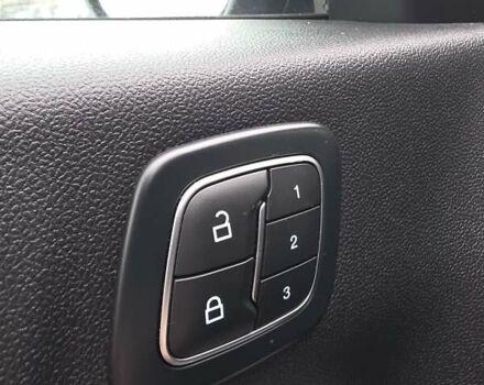 Серый Форд Эскейп, объемом двигателя 1.5 л и пробегом 14 тыс. км за 21700 $, фото 3 на Automoto.ua