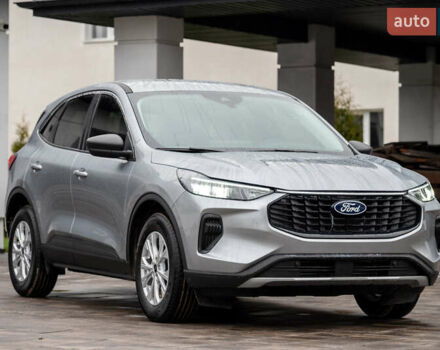 Серый Форд Эскейп, объемом двигателя 0 л и пробегом 1 тыс. км за 21450 $, фото 1 на Automoto.ua