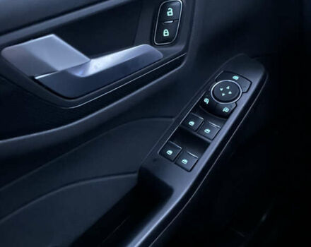 Серый Форд Эскейп, объемом двигателя 1.5 л и пробегом 56 тыс. км за 21799 $, фото 19 на Automoto.ua