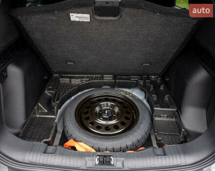 Серый Форд Эскейп, объемом двигателя 0 л и пробегом 1 тыс. км за 21450 $, фото 42 на Automoto.ua