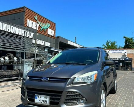 Серый Форд Эскейп, объемом двигателя 1.6 л и пробегом 200 тыс. км за 11000 $, фото 1 на Automoto.ua