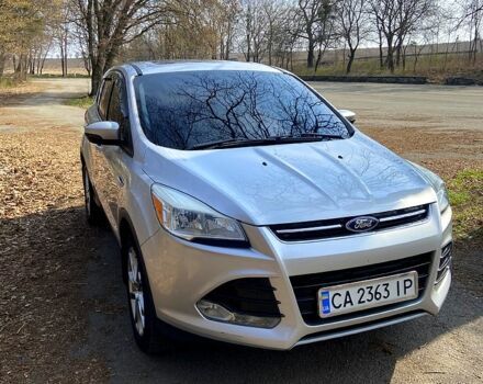 Серый Форд Эскейп, объемом двигателя 2 л и пробегом 208 тыс. км за 10400 $, фото 1 на Automoto.ua