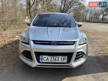 Сірий Форд Ескейп, об'ємом двигуна 2 л та пробігом 220 тис. км за 9000 $, фото 1 на Automoto.ua