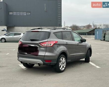 Серый Форд Эскейп, объемом двигателя 1.6 л и пробегом 170 тыс. км за 10000 $, фото 1 на Automoto.ua