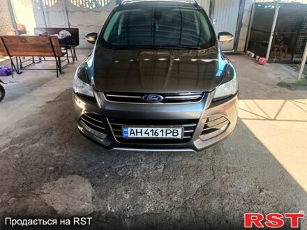 Серый Форд Эскейп, объемом двигателя 2 л и пробегом 220 тыс. км за 10000 $, фото 1 на Automoto.ua