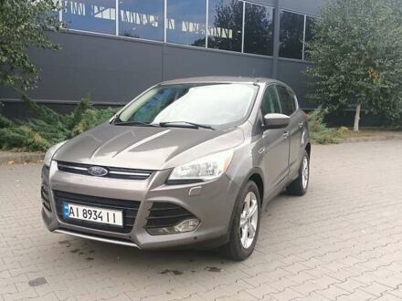 Форд Эскейп 2014 в Белой Церкве на Automoto.ua Серый Форд Эскейп, объемом двигателя 2 л и пробегом 169 тыс. км за 11500 $, фото 1 на Automoto.ua