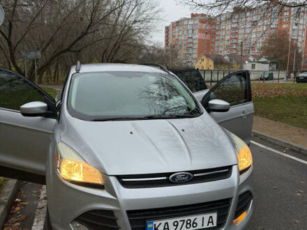 Серый Форд Эскейп, объемом двигателя 2 л и пробегом 174 тыс. км за 11000 $, фото 1 на Automoto.ua