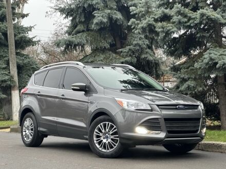 Форд Ескейп 2014 у Миколаєві на Automoto.ua Сірий Форд Ескейп, об'ємом двигуна 2 л та пробігом 210 тис. км за 12799 $, фото 1 на Automoto.ua
