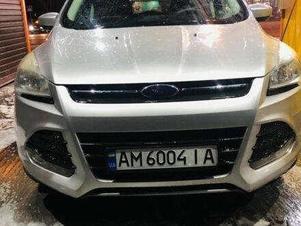 Серый Форд Эскейп, объемом двигателя 1.6 л и пробегом 155 тыс. км за 8800 $, фото 1 на Automoto.ua