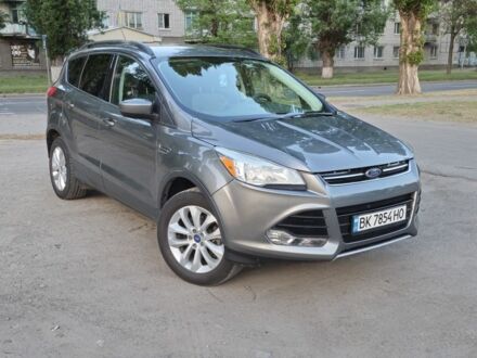 Форд Эскейп 2014 в Кременчуге на Automoto.ua Серый Форд Эскейп, объемом двигателя 1.6 л и пробегом 129 тыс. км за 10500 $, фото 1 на Automoto.ua