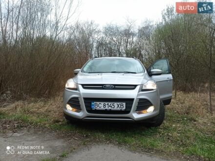 Сірий Форд Ескейп, об'ємом двигуна 2 л та пробігом 212 тис. км за 13100 $, фото 1 на Automoto.ua