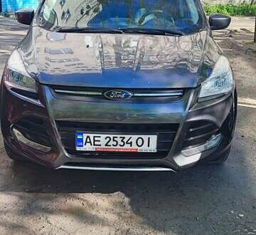 Форд Ескейп 2015 у Дніпро (Дніпропетровську) на Automoto.ua Сірий Форд Ескейп, об'ємом двигуна 1.6 л та пробігом 165 тис. км за 10100 $, фото 1 на Automoto.ua