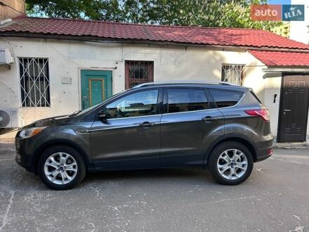 Серый Форд Эскейп, объемом двигателя 2 л и пробегом 123 тыс. км за 12500 $, фото 1 на Automoto.ua