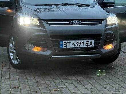 Серый Форд Эскейп, объемом двигателя 2 л и пробегом 125 тыс. км за 12000 $, фото 1 на Automoto.ua